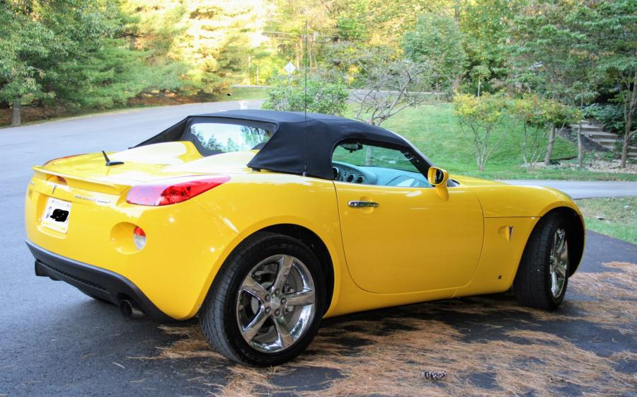  Pontiac Solstice GXP 2008 года  (фото 10 из 68)